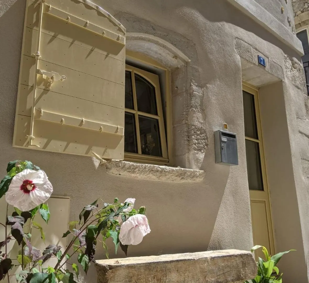 Maison Jollion En Provence Boulbon 0*,